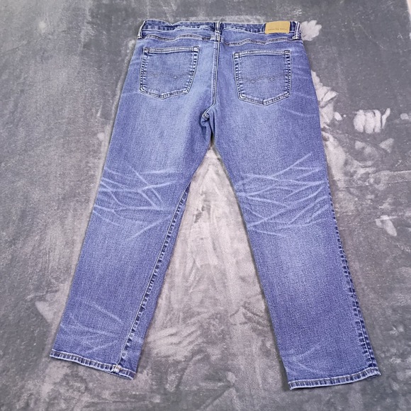 American Eagle Original Straight Jeans Mens 36x30 Medium Wash Blue Soft Denim - Picture 4 of 13